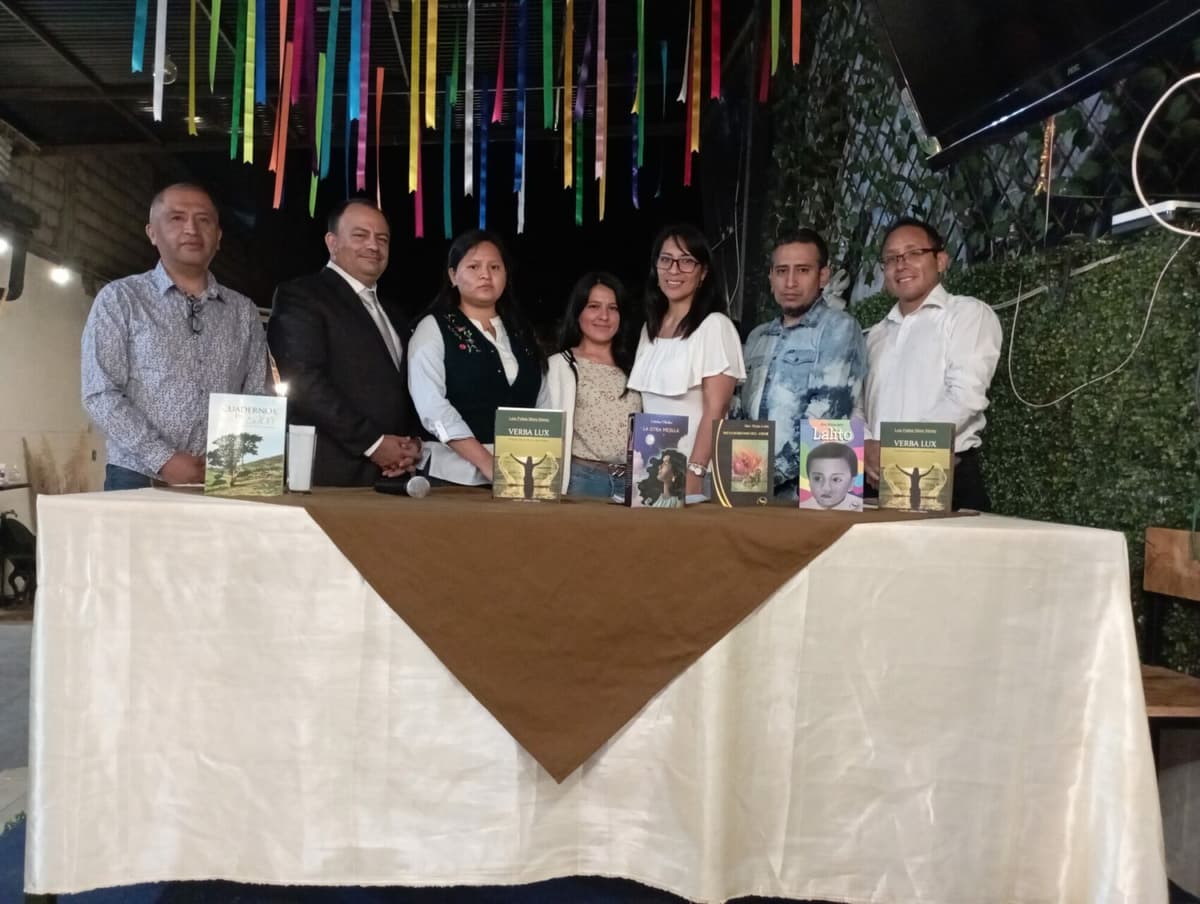 Poetas rindieron homenaje a las madres