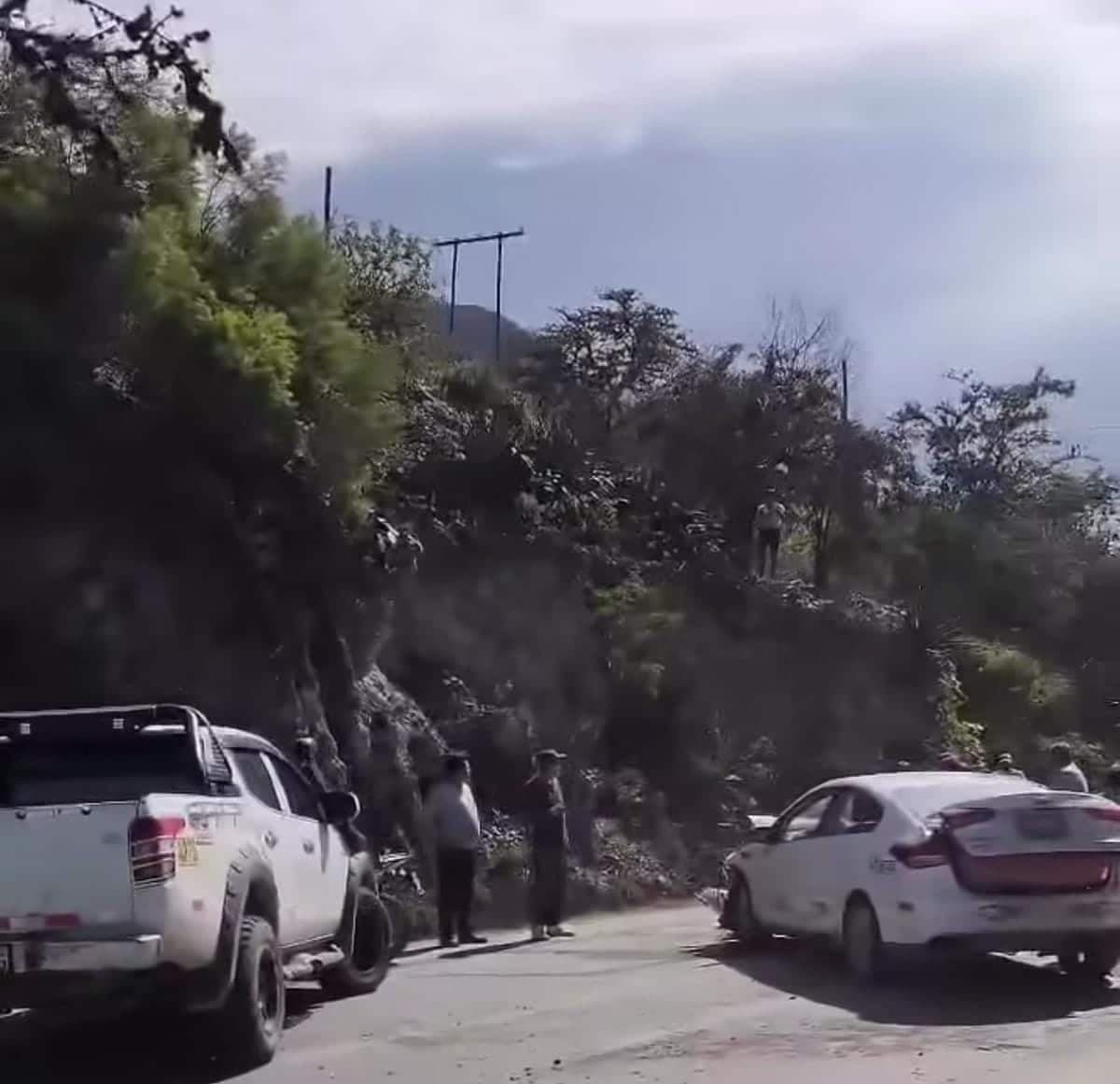 Volquete pierde llanta y provoca choque frontal en la Carretera Central