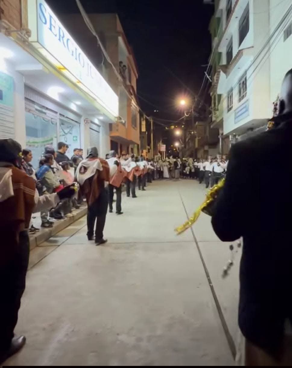 Polémica por vestimenta en la Danza de los Negritos: cuestionan a la Cofradía Huallayco Flores por uso de ponchos