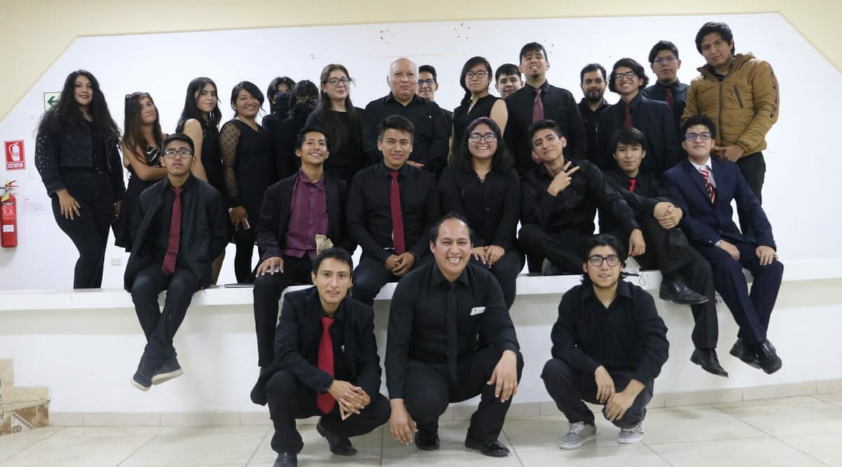 OSIJH presentó concierto en la catedral de Huánuco