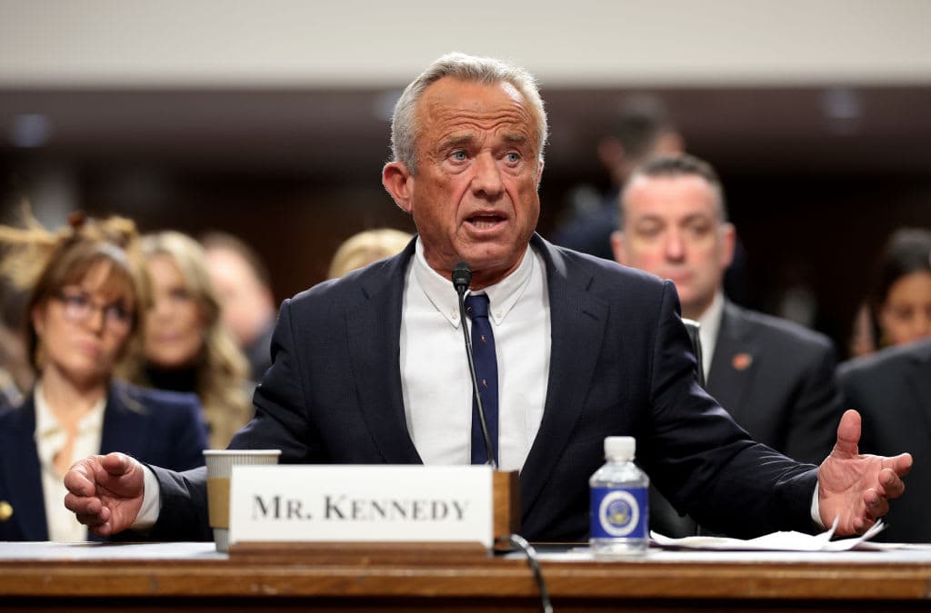 Estados Unidos deja de aconsejar la vacunación contra el Covid a niños y embarazadas