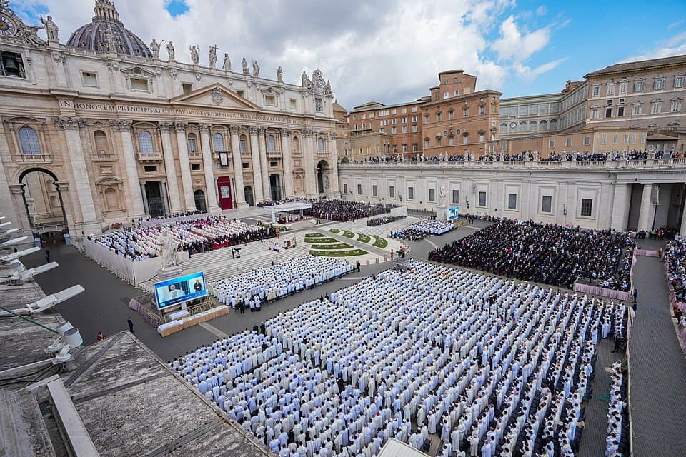 León XIV revoca disposición de Francisco para la alegría del personal vaticano
