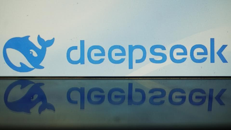 Preocupados por el avance de la IA china, funcionarios estadounidenses apuntan a Nvidia y DeepSeek.