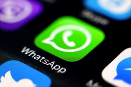 “Te envié un código de seis dígitos por error”: Cuidado con esta modalidad de estafa por WhatsApp