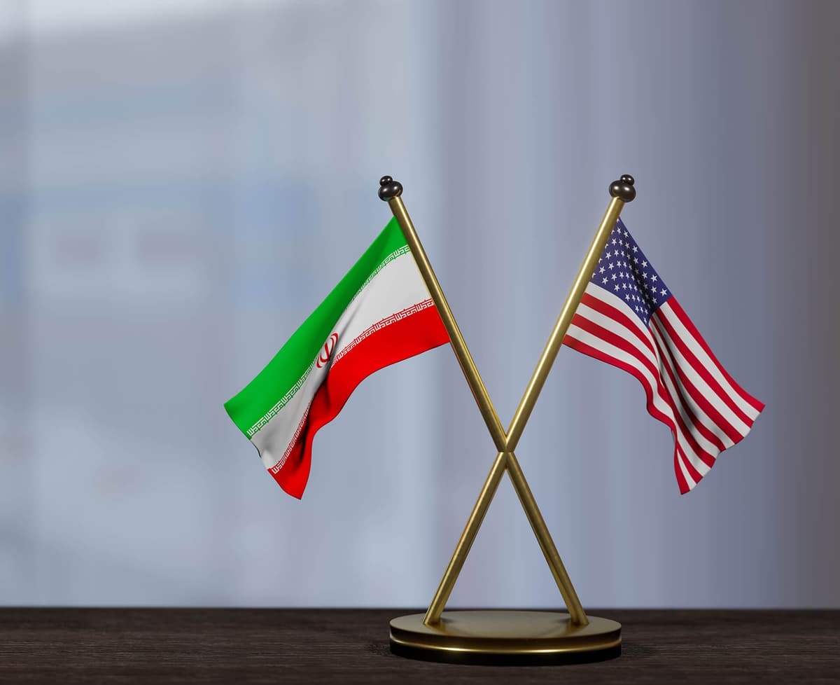 EE.UU. considera facilitar miles de millones a Irán a cambio de pacto nuclear