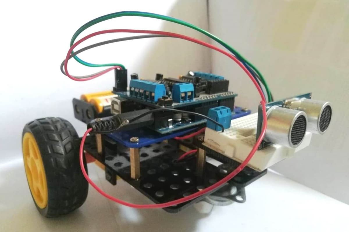 Dictarán clases virtuales de robótica para niños y jóvenes durante cuarentena