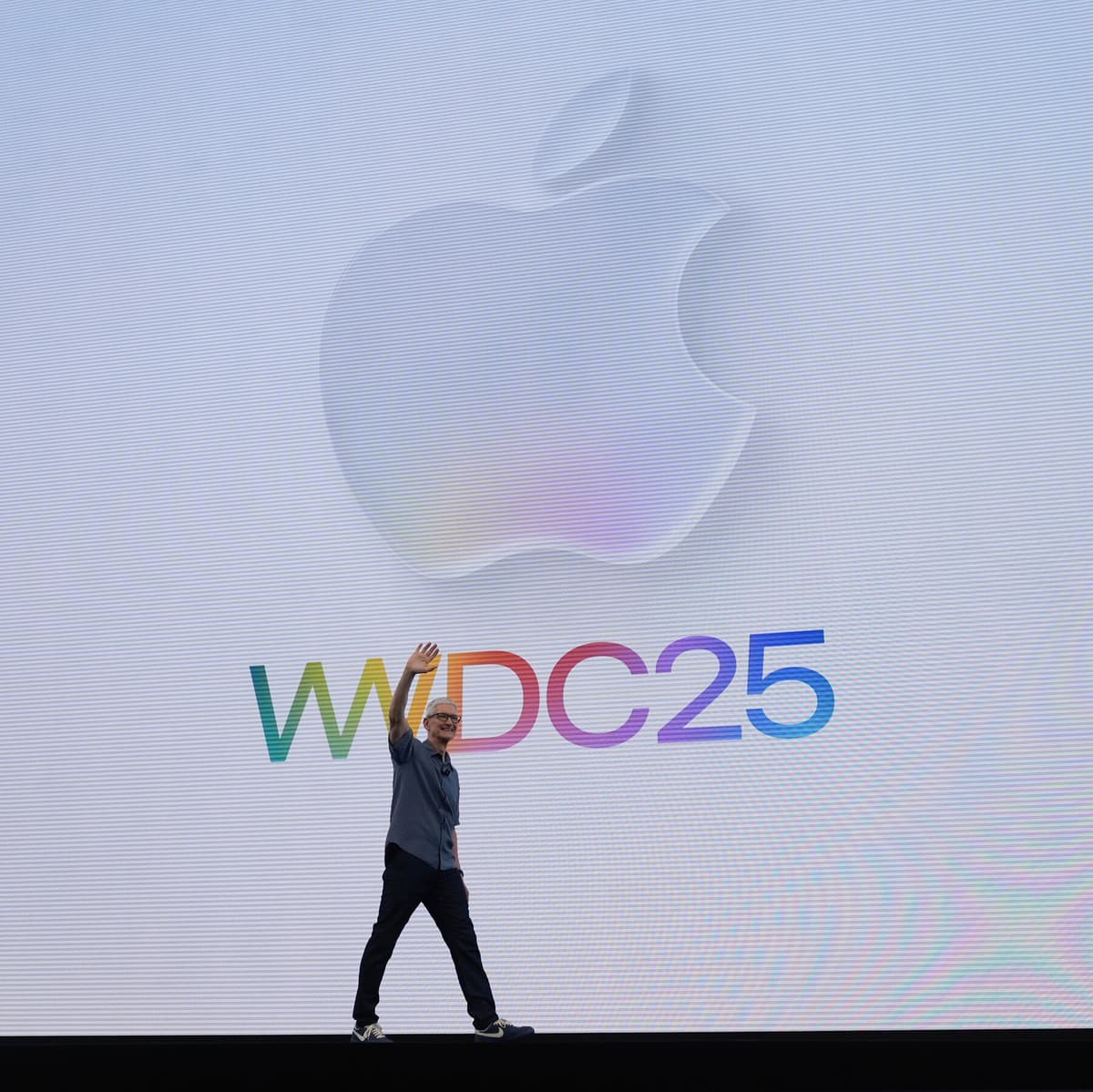 En la WWDC 2025 Apple revela el diseño "Vidrio Líquido" y el sistema operativo iOS 26