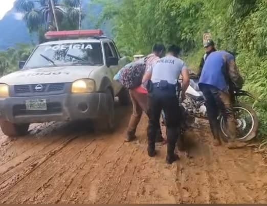 Vía a Monzón peligrosa por acumulación de barro: Transportistas alertan riesgo de accidentes