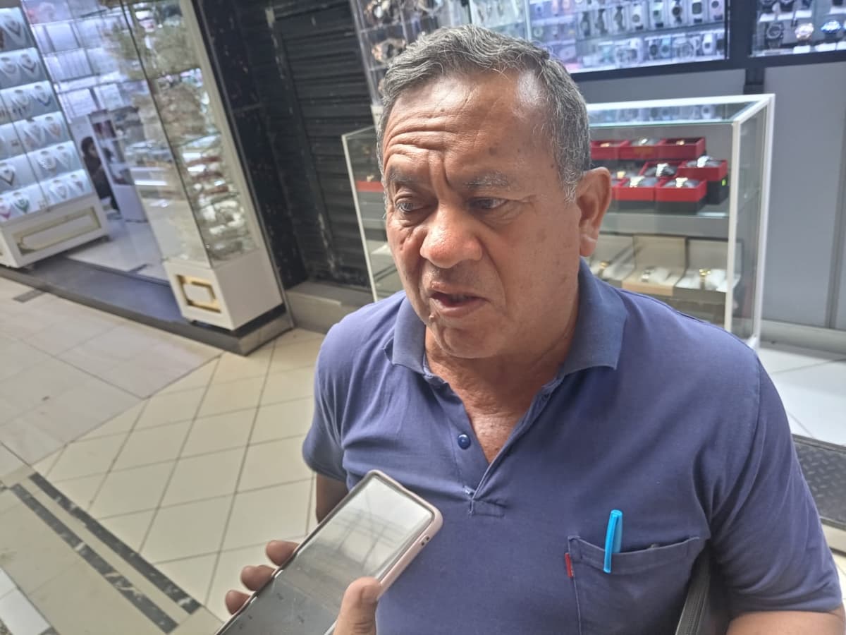 Transportistas alertan que construir vía de Cuatro Carriles por tramos aumentaría la congestión vehicular