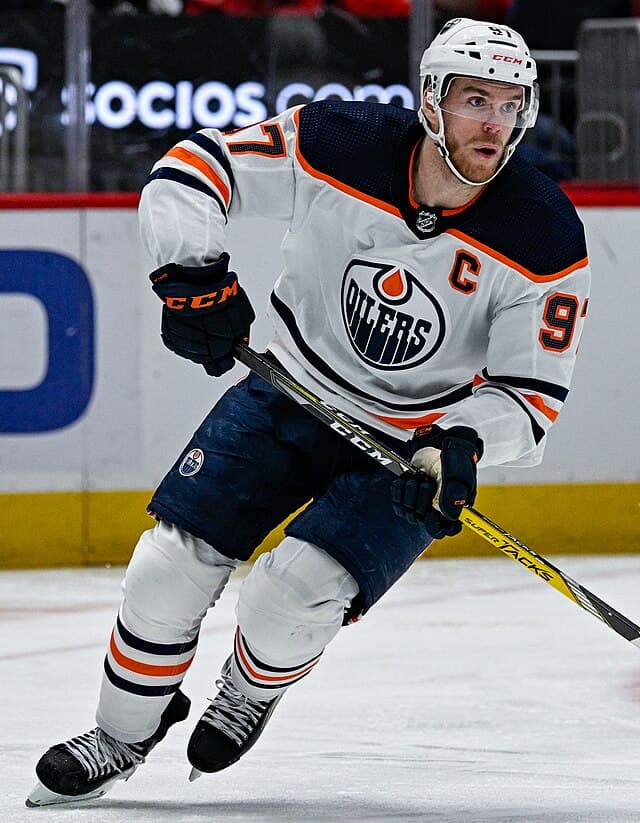 La actuación de Connor McDavid con Canadá cargada de simbolismo cumplió las expectativas