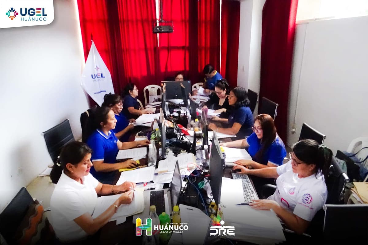 UGEL Huánuco procesa 1942 solicitudes de destaque en jornada contrarreloj
