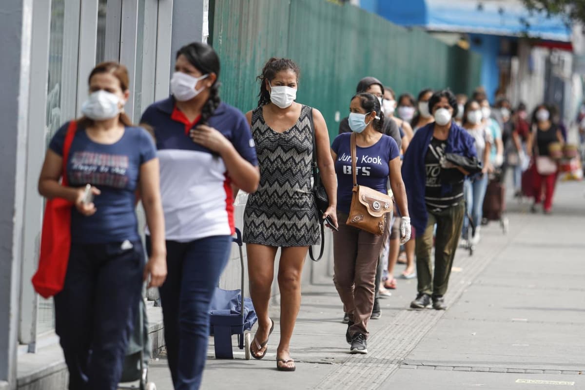 Editorial. LA OTRA CRISIS