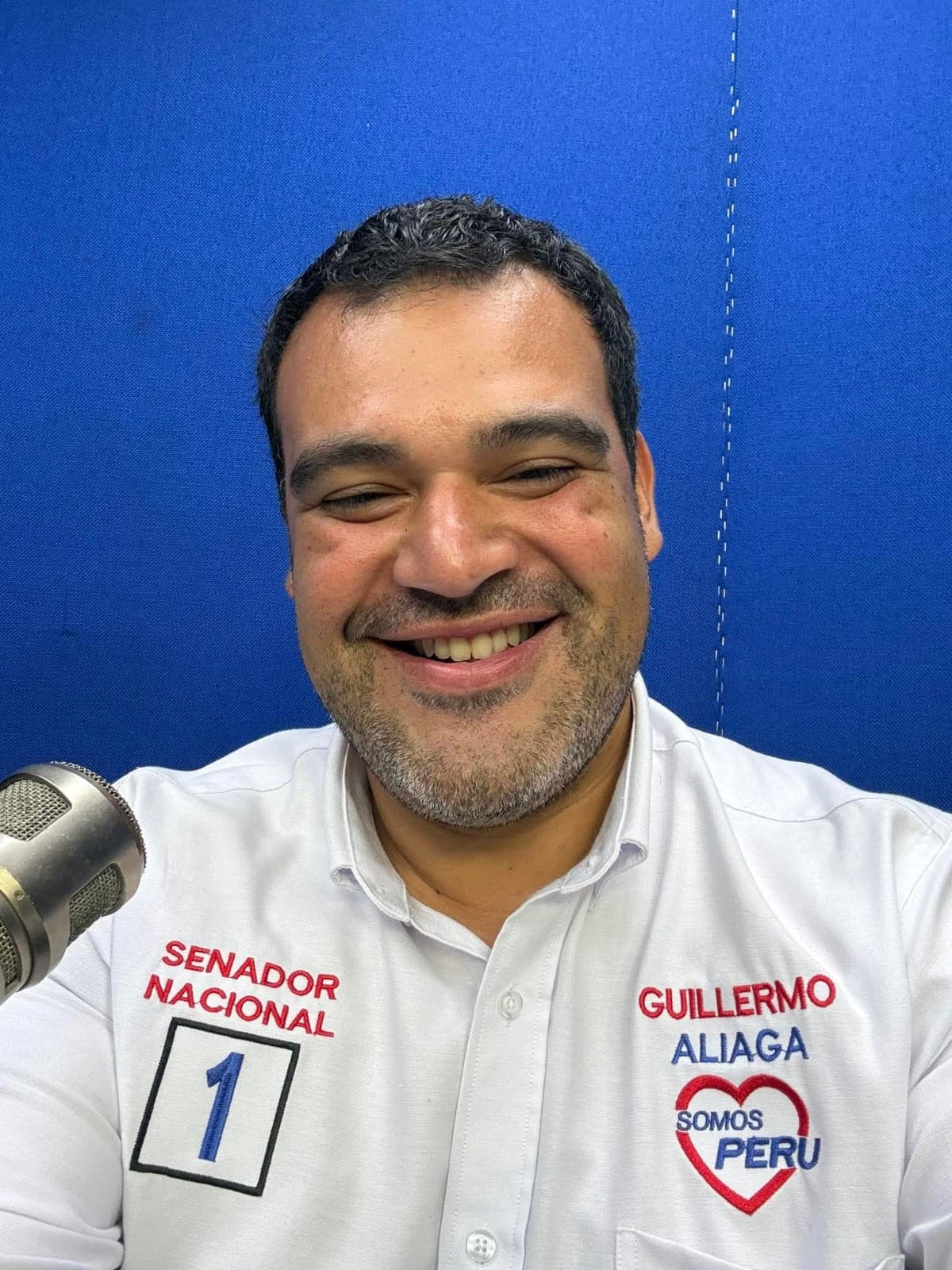 Aliaga en campaña: Promete “mano firme” contra la corrupción, empleo juvenil con incentivos y defensa del modelo económico