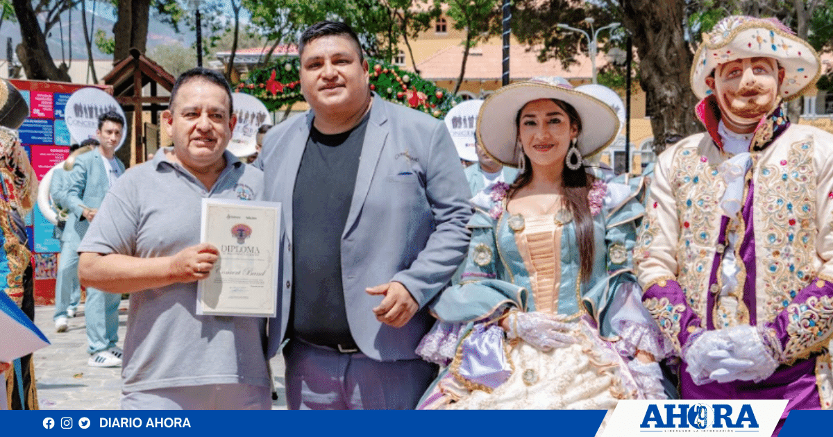 Entregan reconocimiento a 18 cofradías en Huánuco 