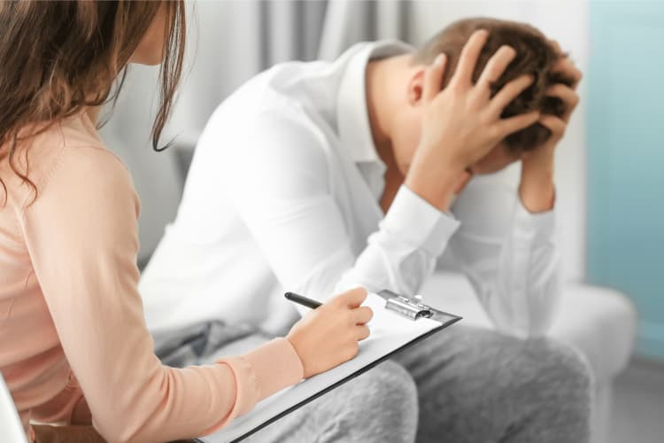 Problemas de salud mental podrían aumentar más en esta segunda ola