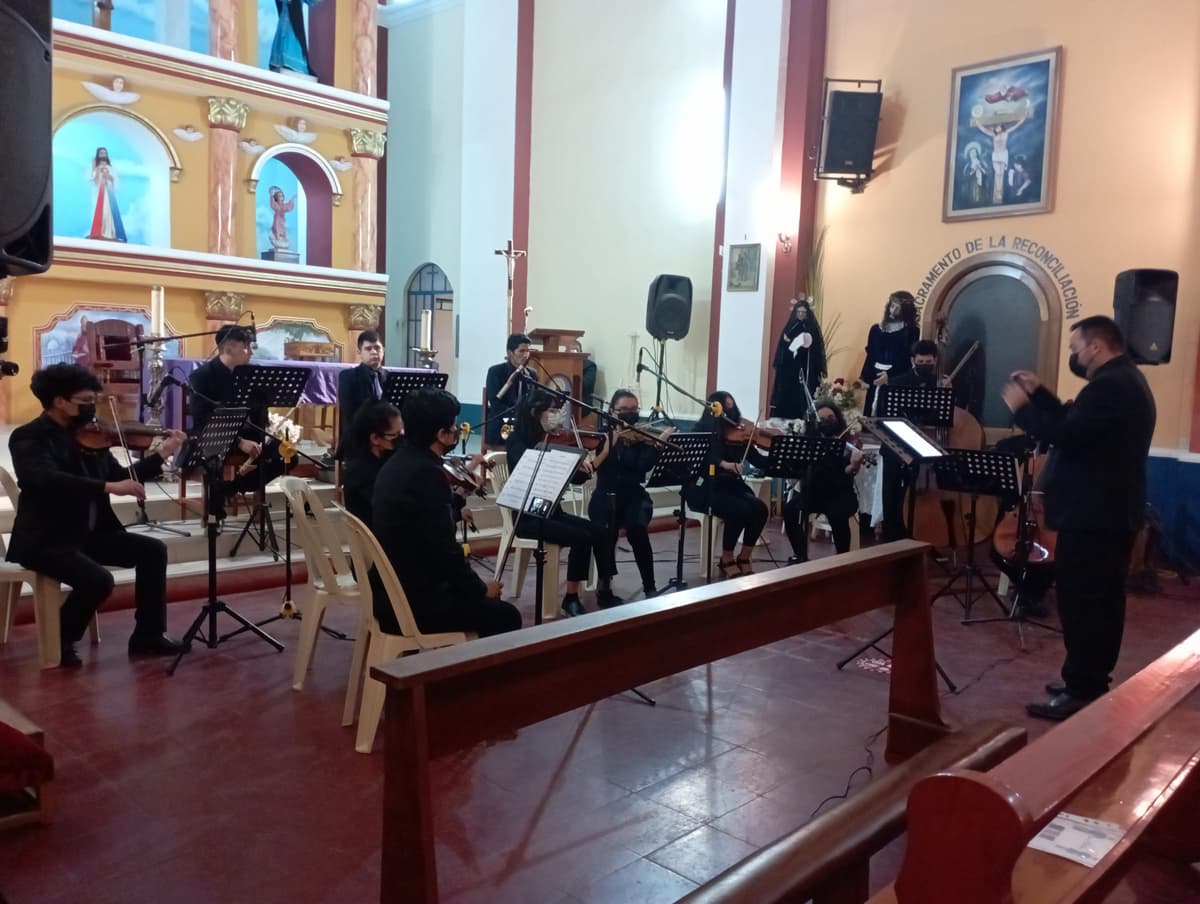La Orquesta de cámara Paxs Ars realizó un concierto por Semana Santa