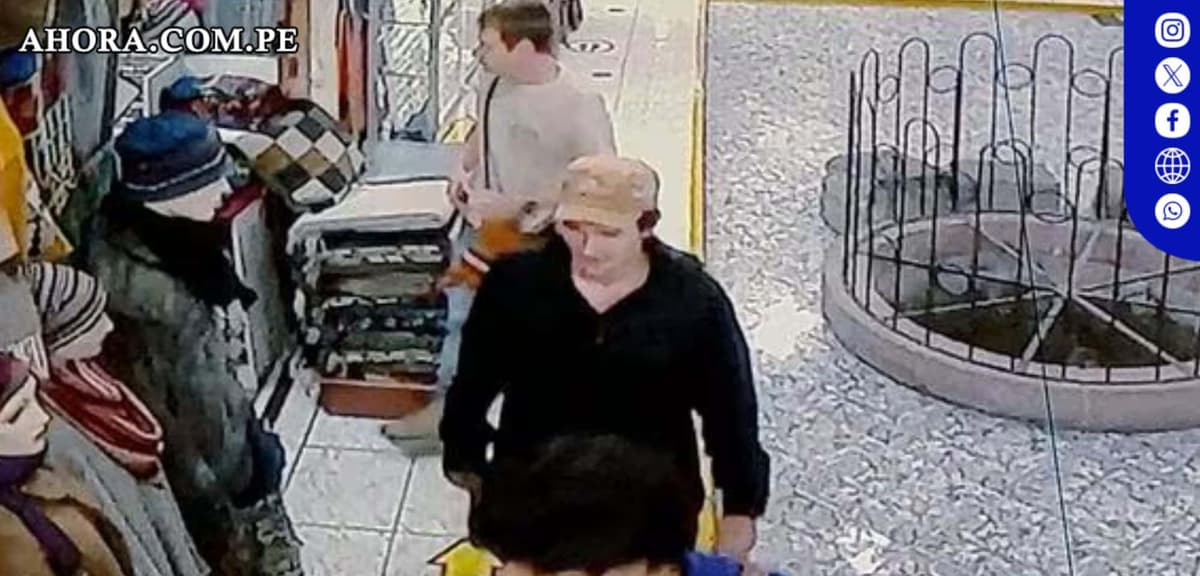 Turistas roban tienda de artesanías en Cusco