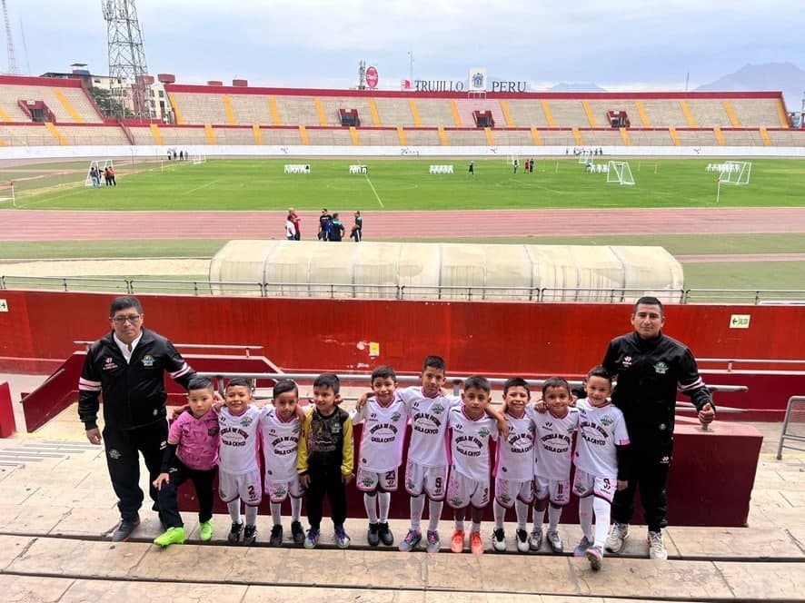 Gasla Cayco arrasa en Trujillo y clasifica a segunda fase