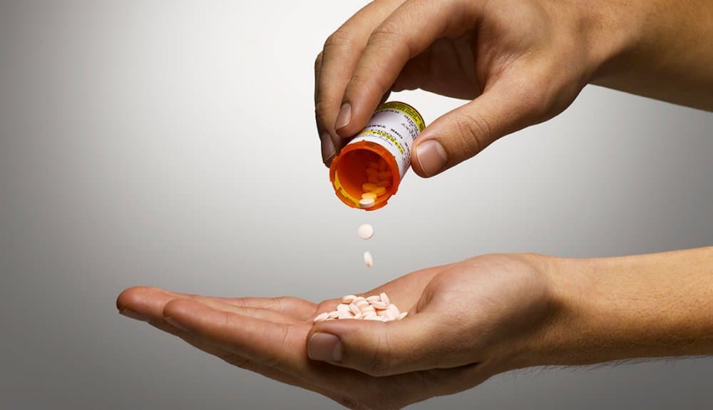Trump busca reducir precios de medicamentos con Medicare e importaciones selectas