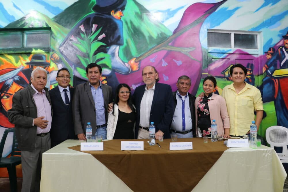 Homenaje en vida a Samuel Cárdich