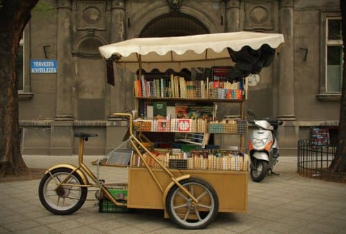 Con biblioteca rodante promoverán la lectura