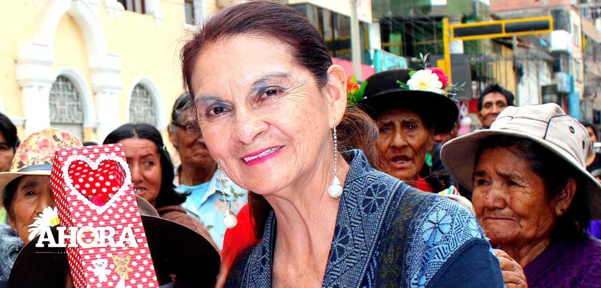 El legado cultural de Elvira Olivas: Un faro para Huánuco y la juventud peruana