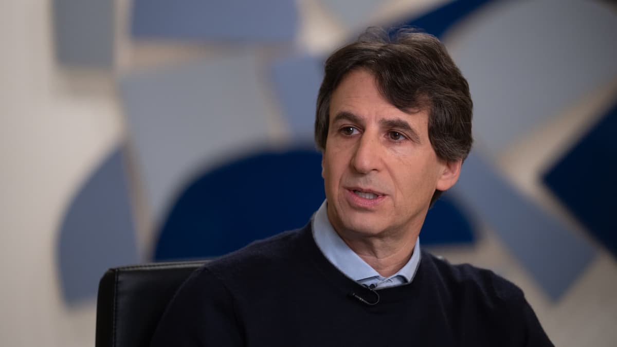 Apollo: Paga solo 45% de retiros a inversores de fondo $15 mil millones