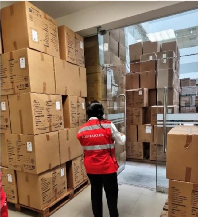 Contraloría detecta medicamentos vencidos y fallas en farmacia del hospital Valdizán