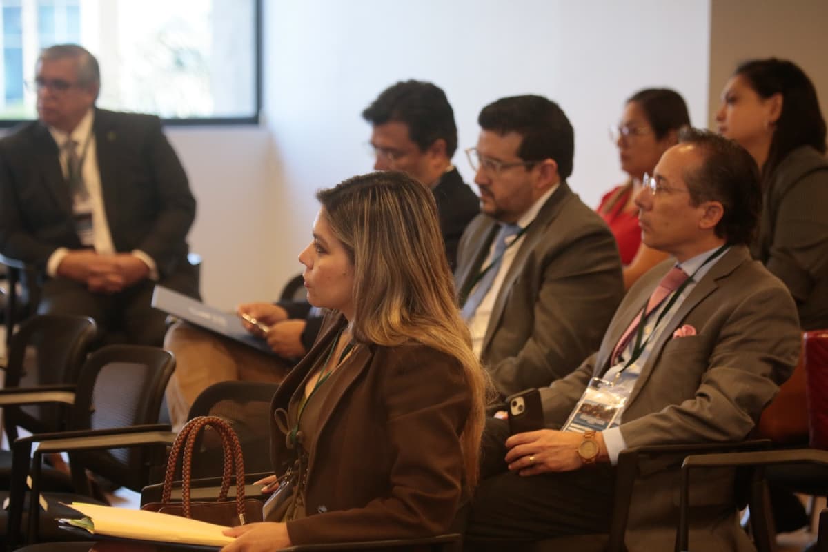 SERFOR impulsa bloque andino contra tala ilegal con agenda común regional