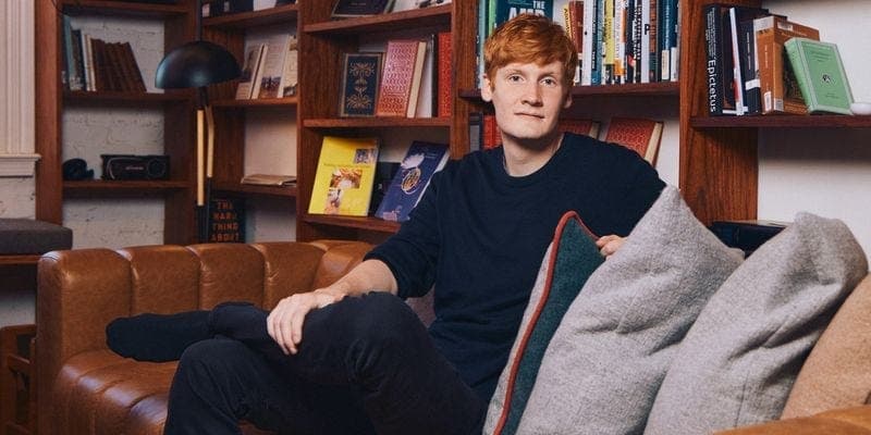 Cursor confiesa: su programación barata es de base china