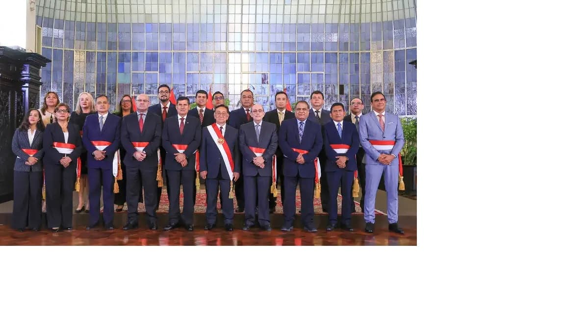 Gobierno de Balcázar tambalea: Arroyo asume como primer ministro tras salida de Miralles