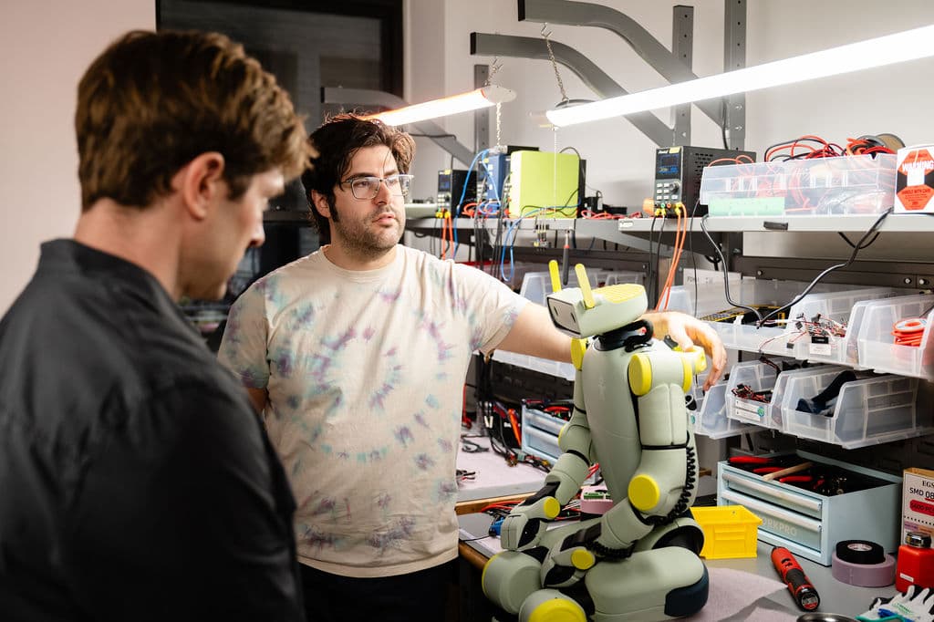 Amazon compra empresa de robots humanoides infantiles