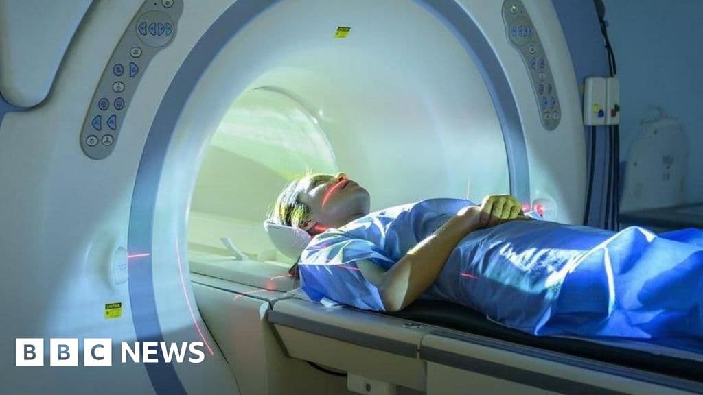 Organismo alerta: largas esperas empujan a buscar salud privada