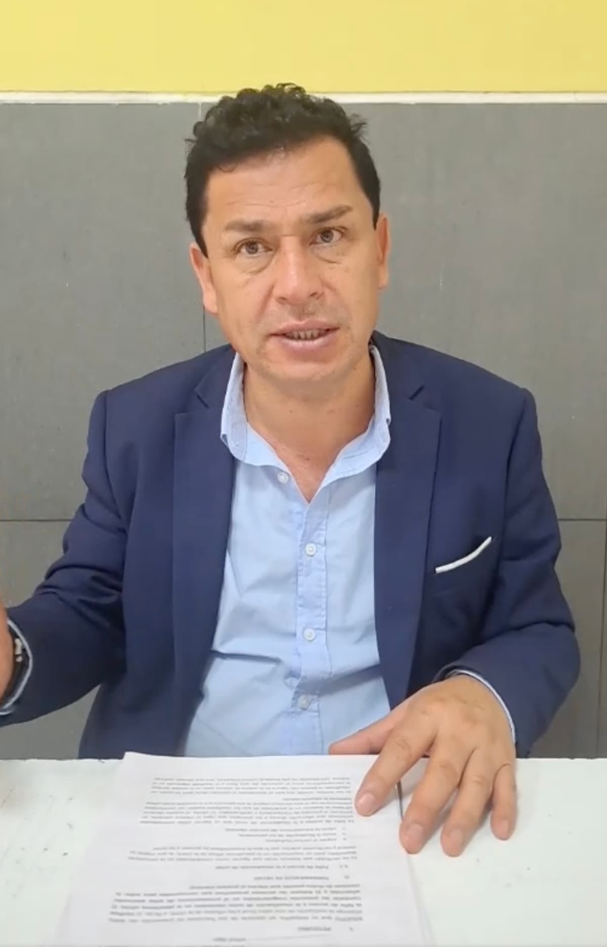 Espinoza denuncia presuntas irregularidades en conteo de actas y exige transparencia electoral