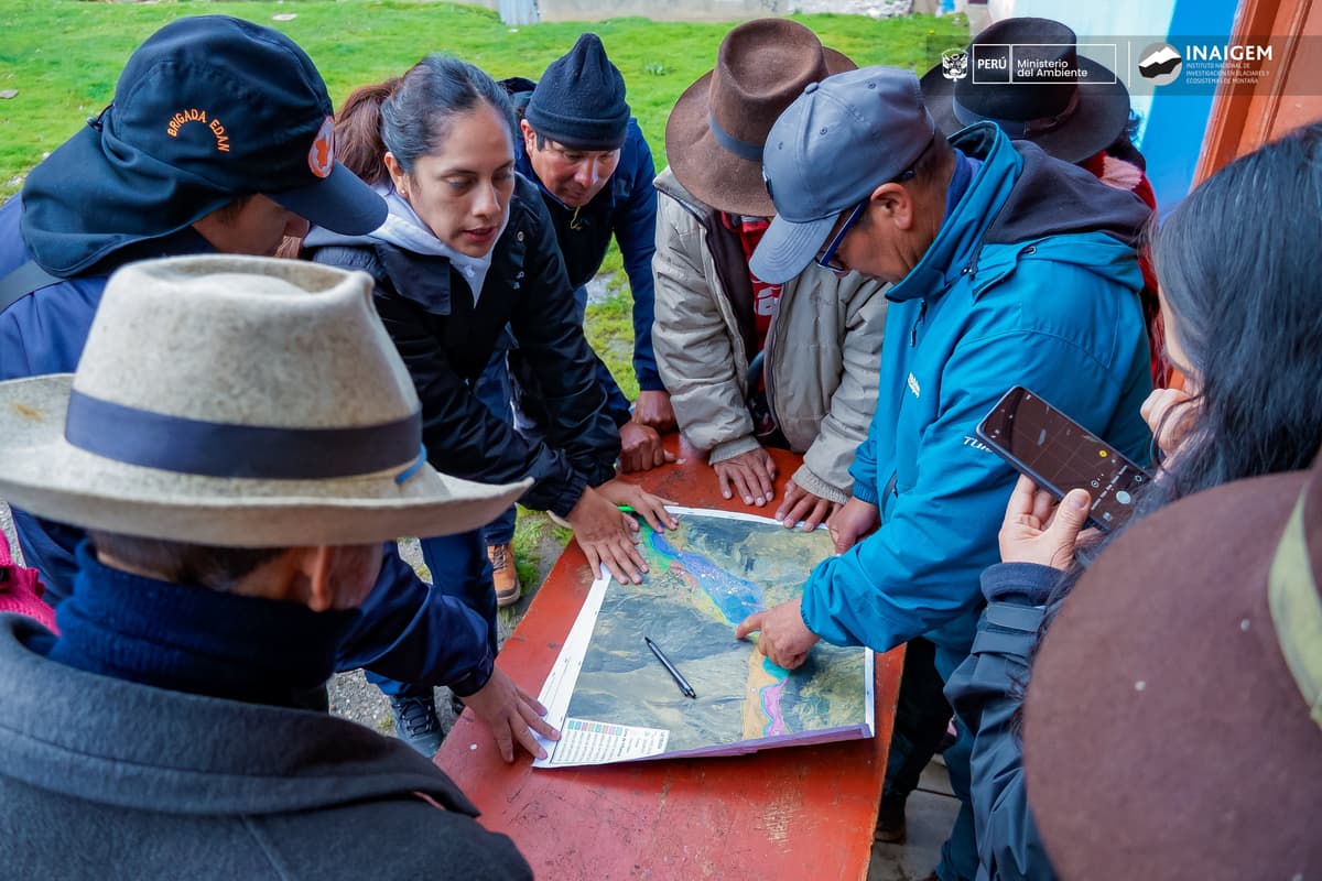 Lauricocha valida rutas de evacuación ante riesgos glaciares con apoyo técnico del INAIGEM