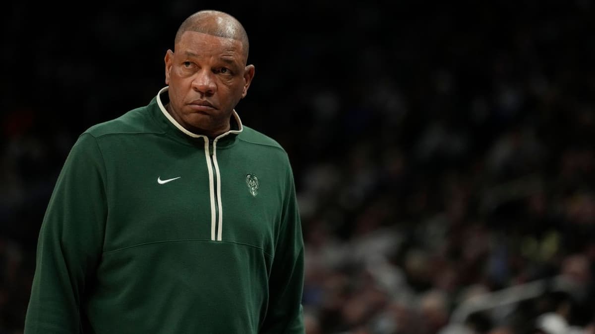 Doc Rivers no es más entrenador de Milwaukee Bucks