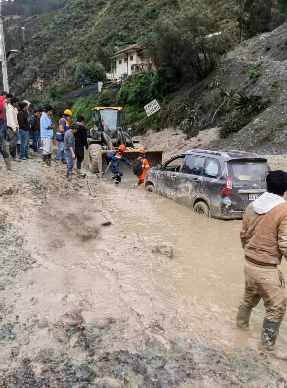Carreteras siguen bajo presión en San Rafael tras lluvias, según su alcalde