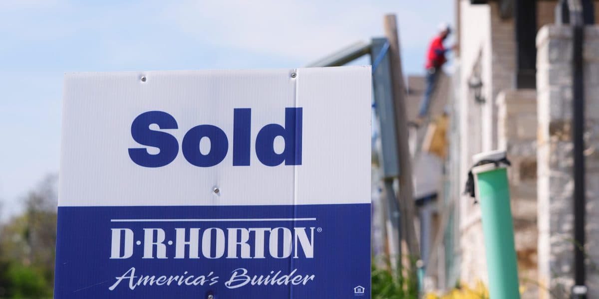 Trump: Faltan 10 millones de viviendas en EEUU