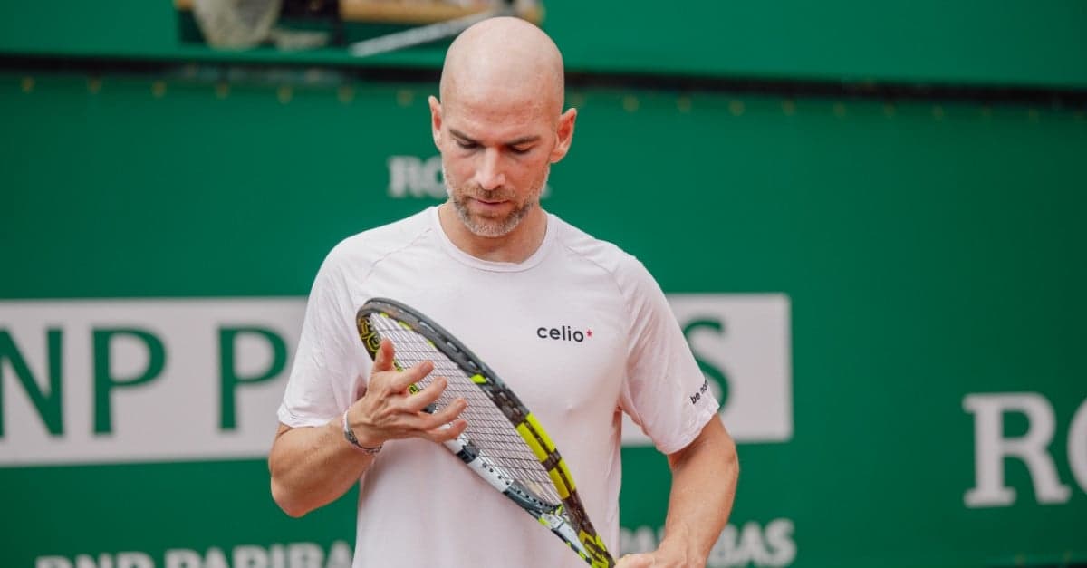 Otro tropiezo de Mannarino: eliminado al debutar en Barcelona