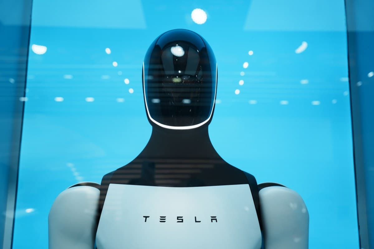 Tesla incrementó su inversión en proyectos a 25 mil millones de dólares.