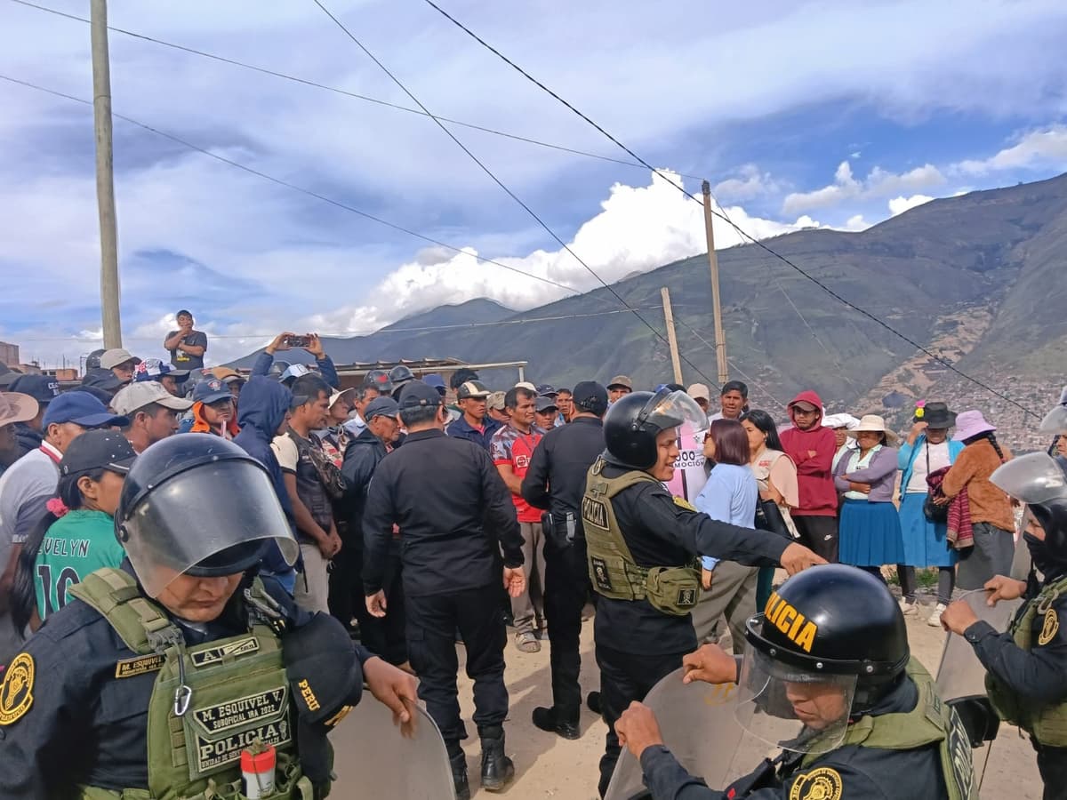 Chilepampa: Mediación estatal destraba conflicto y acuerdan levantar bloqueo al botadero