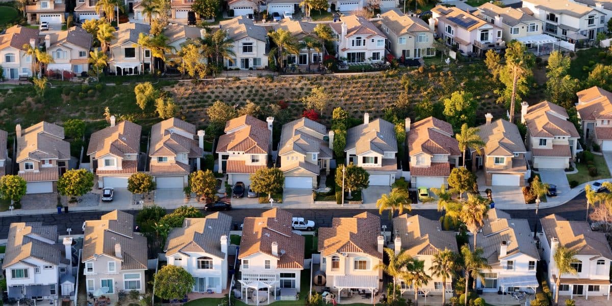 Marzo: Precios de viviendas rompen récord, 33 alzas consecutivas