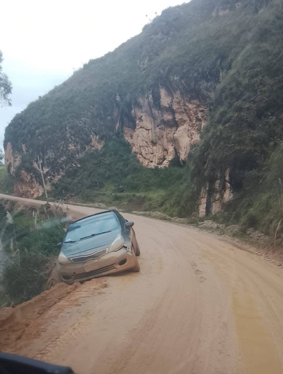 Alcaldes de Llata dejan constancia de reclamos por proyectos y apoyo municipal