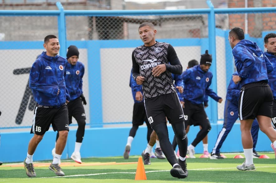 Unión Minas apuesta por un triunvirato