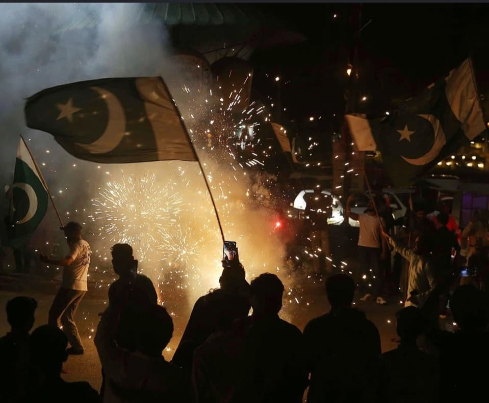 India y Pakistán acuerdan alto el fuego tras cuatro días de máxima tensión militar