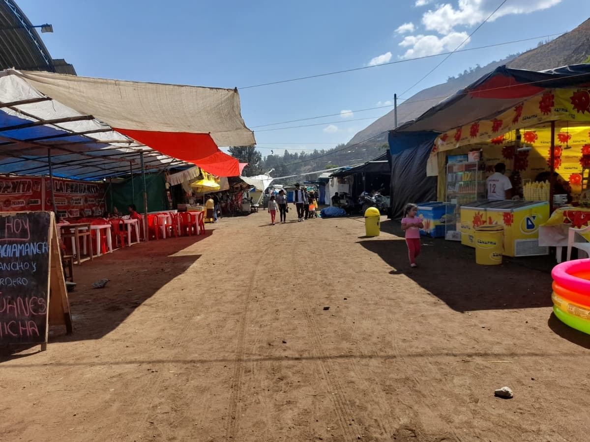 Feriantes cuestionan presunto aumento de S/3.000 a S/5.000 por puestos en feria de aniversario