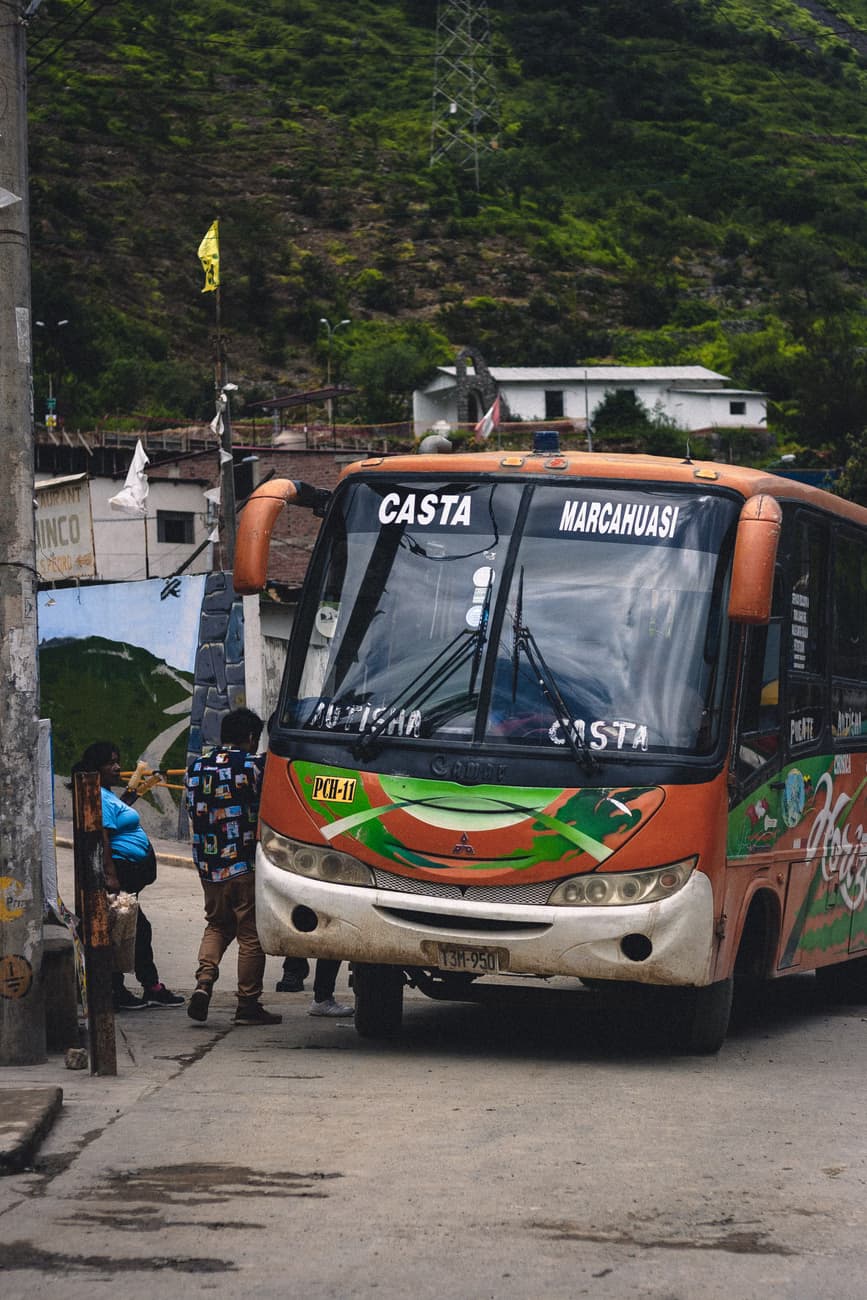 Huánuco: ascienden a nueve los muertos en despiste de bus interprovincial en Leoncio Prado