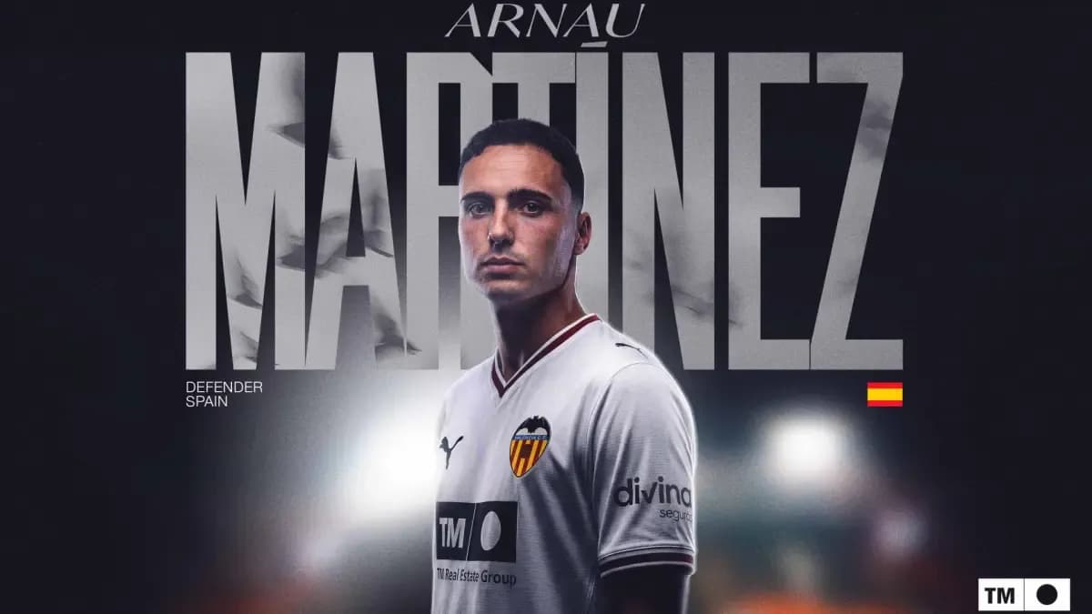Oficial: Arnau Martínez ficha por el Valencia hasta 2031