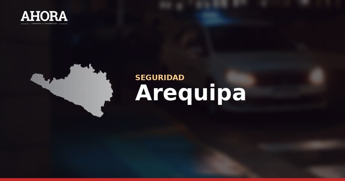 Arequipa: Ejército apoya en limpieza de la Panamericana Sur tras huaicos