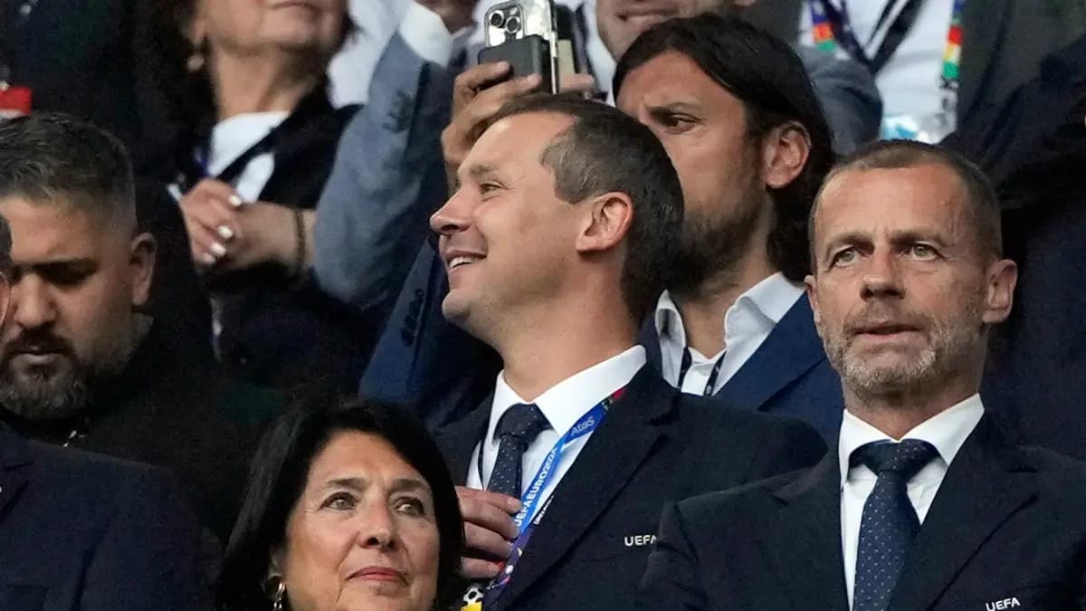 FIFA cesa a Kevin Lamour, alto directivo que criticó a Infantino